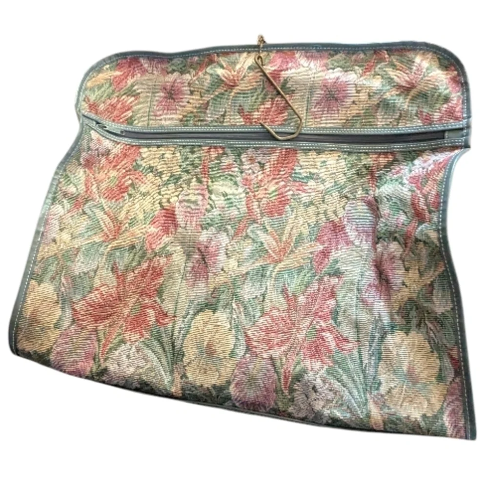 Vintage elegant leisure
